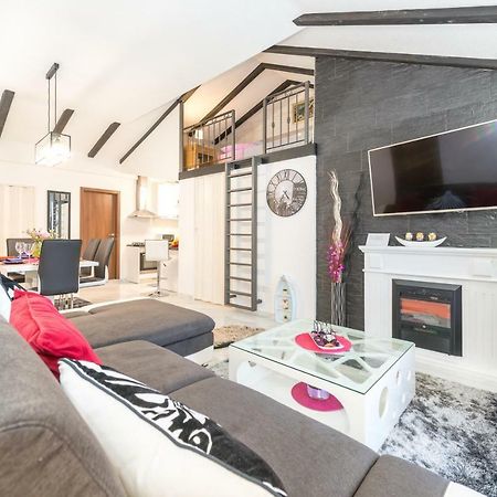 Tranquility And Nature In 4 Bedroom With Sea View Mokošica Eksteriør bilde
