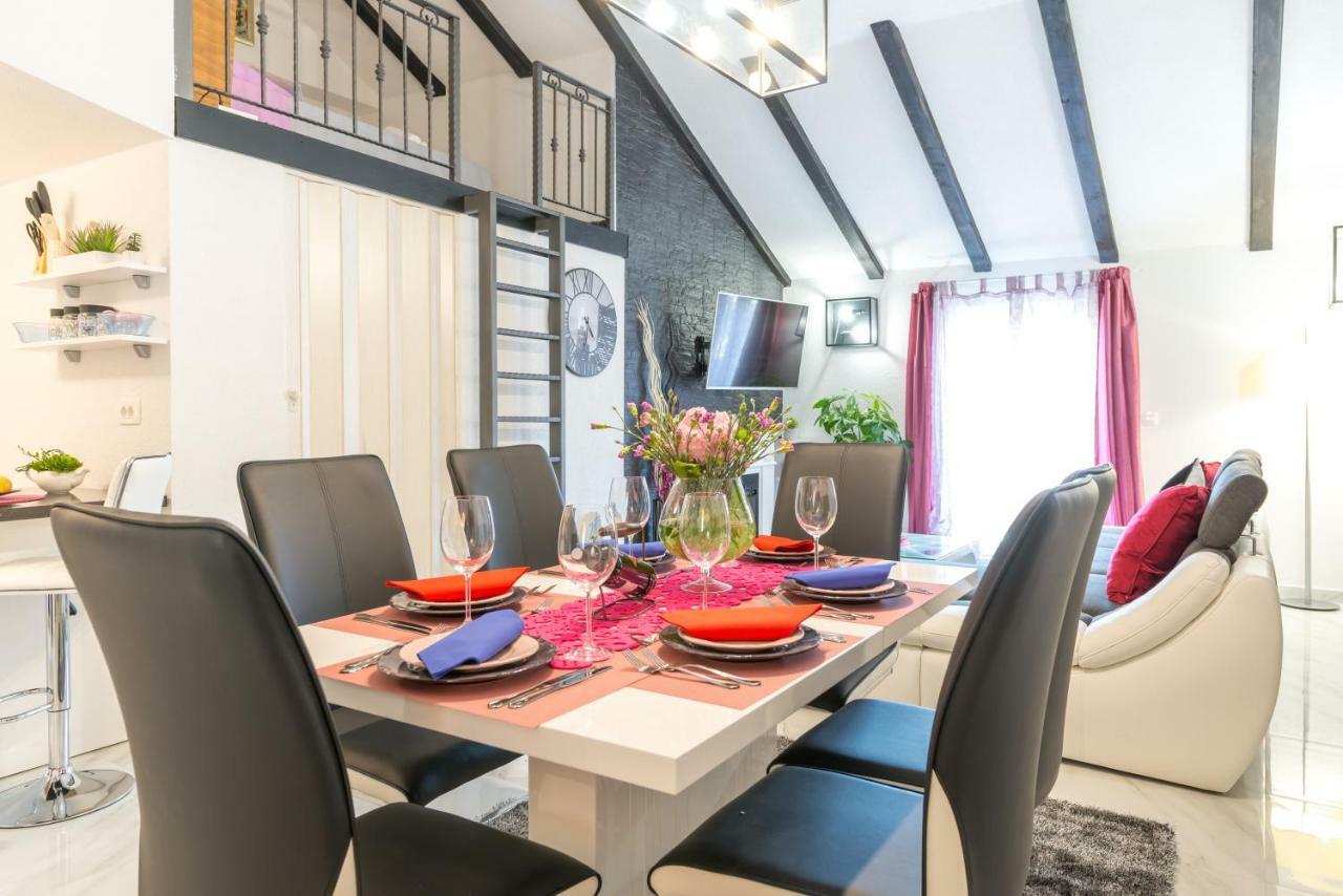 Tranquility And Nature In 4 Bedroom With Sea View Mokošica Eksteriør bilde